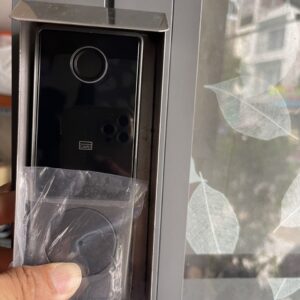 Khóa cửa cổng vân tay